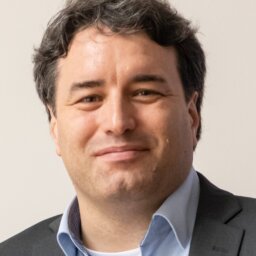 Featured Image without Sidebar